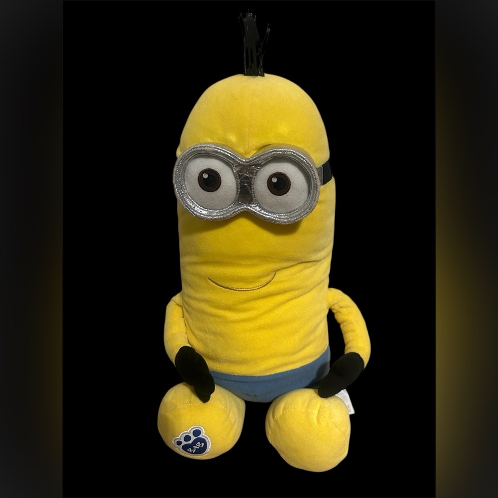 Build a bear BAB Minion Kevin plush stuffie some wear and minor stains from age.